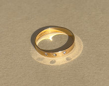 Load image into Gallery viewer, Celestial Gold Band 3 Sparkle Ring