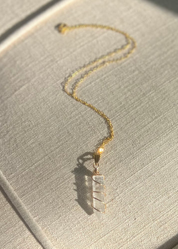 Crystal Quartz Point Pendant Necklace Crown Chakra 