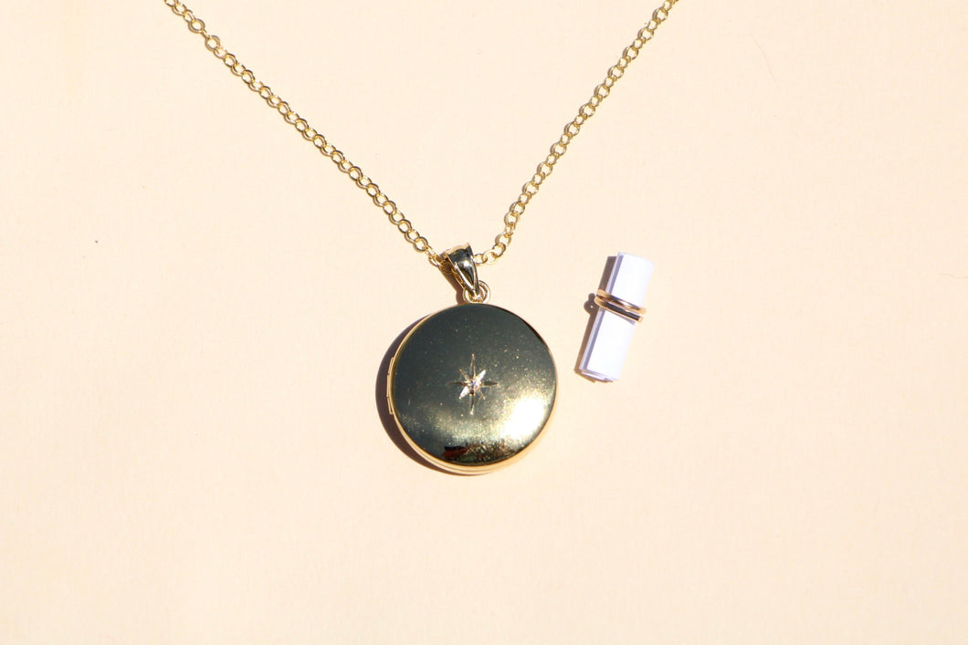 Gold Heart Chakra Round North Star Locket Pendant Necklace 